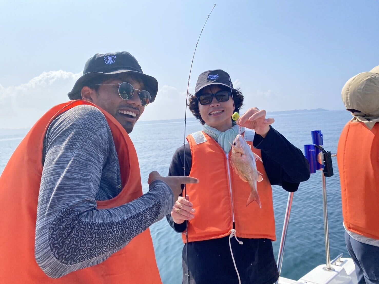 Cruise with Professor and Participating Students - Photo 1